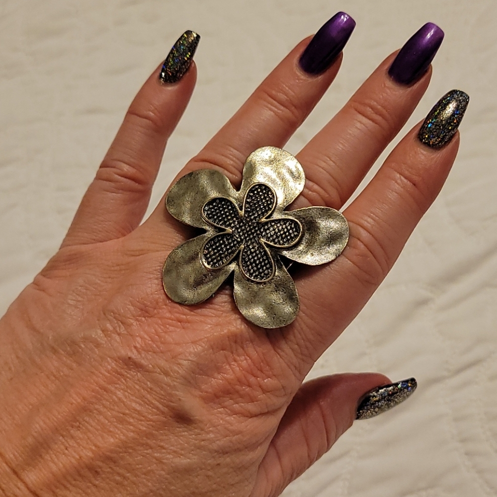 SILVER DAISY 5 PETAL RING